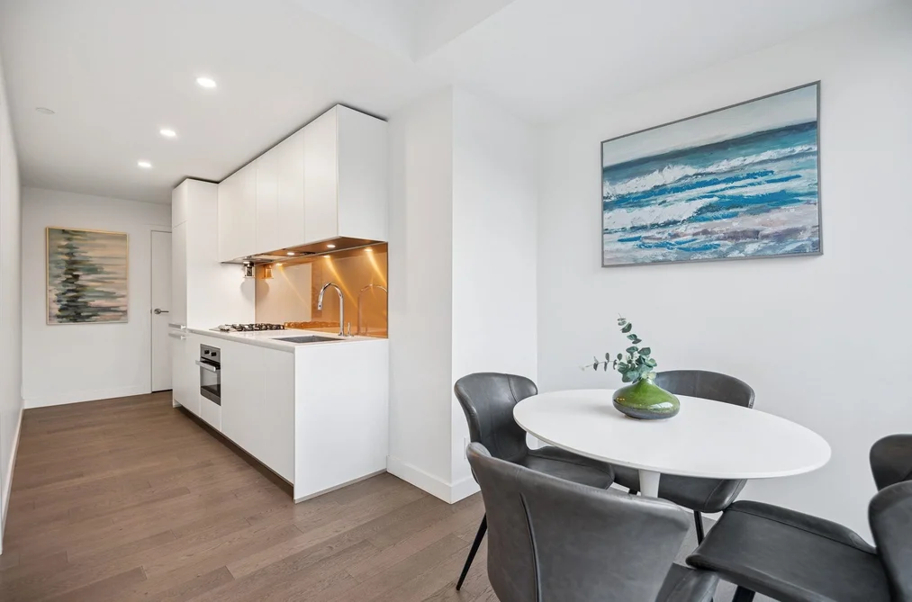 Condo for sale at 808 1480 Howe Street Vancouver British Columbia - MLS: R3084573