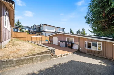 8085 10th Ave, Burnaby, BC - MLS: R3158409