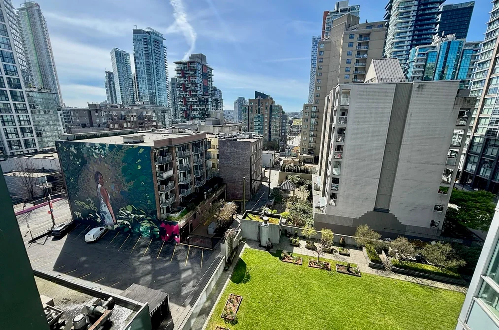 Condo for sale at 809 1212 Howe Street Vancouver British Columbia - MLS: R3110682