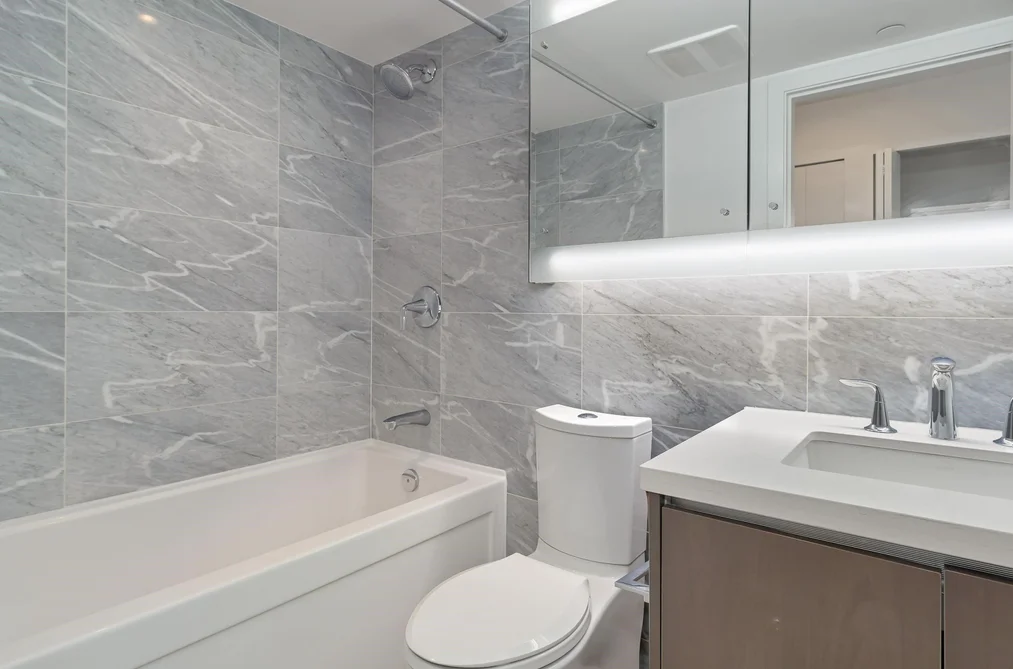 809 13750 100 AVENUE, Surrey BC V3T 0L3, Surrey BC — Residential for Sale — Photo 9 of 30