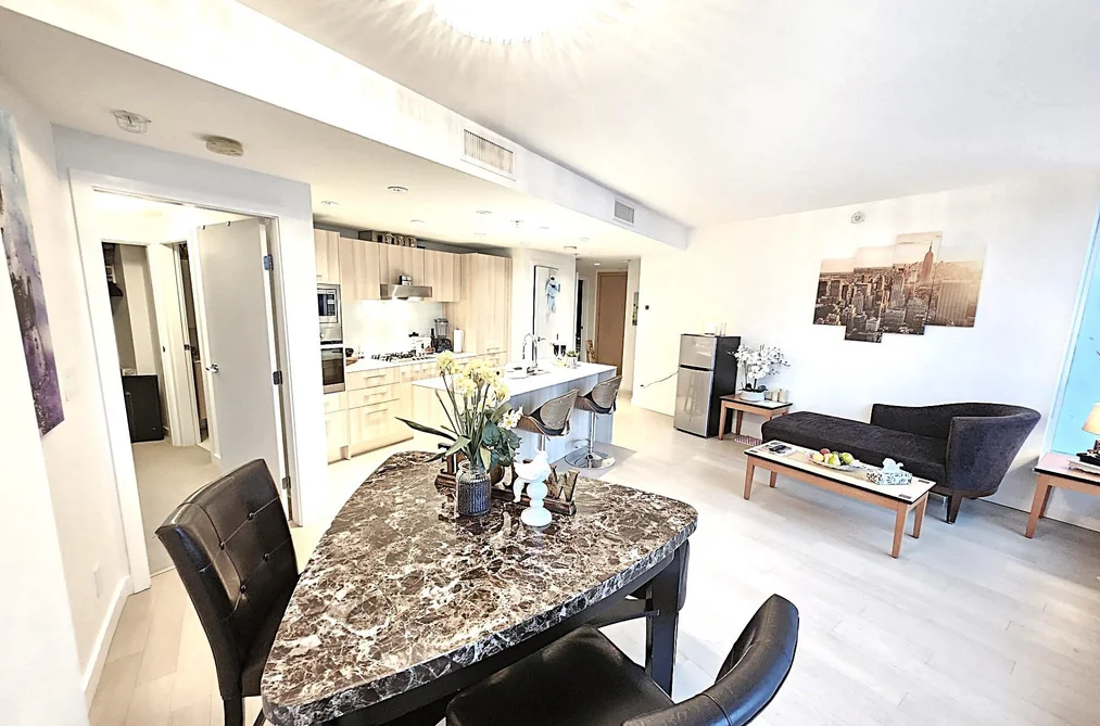 809 4638 GLADSTONE STREET, Vancouver BC V5N 0G5, Vancouver BC — Residential for Sale - Photo 3