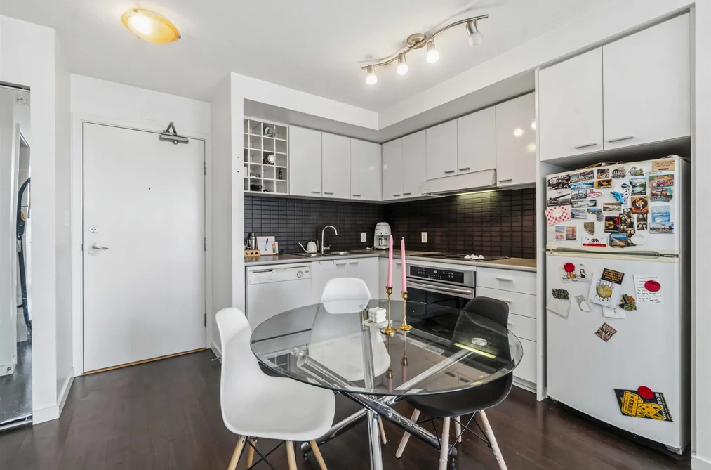 809 668 CITADEL PARADE, Vancouver, BC — Residential for Sale — Photo 6 of 25