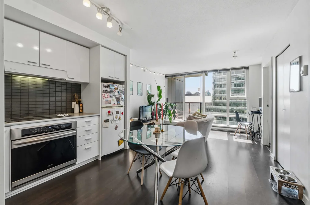 809 668 CITADEL PARADE, Vancouver, BC — Residential for Sale — Photo 8 of 25