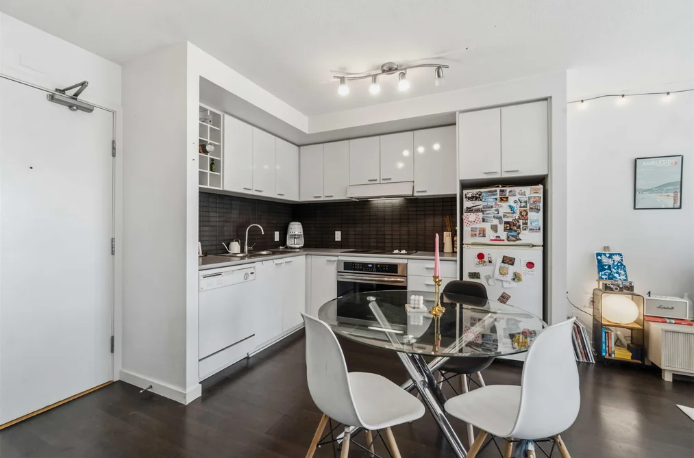 809 668 CITADEL PARADE, Vancouver, BC — Residential for Sale — Photo 9 of 25