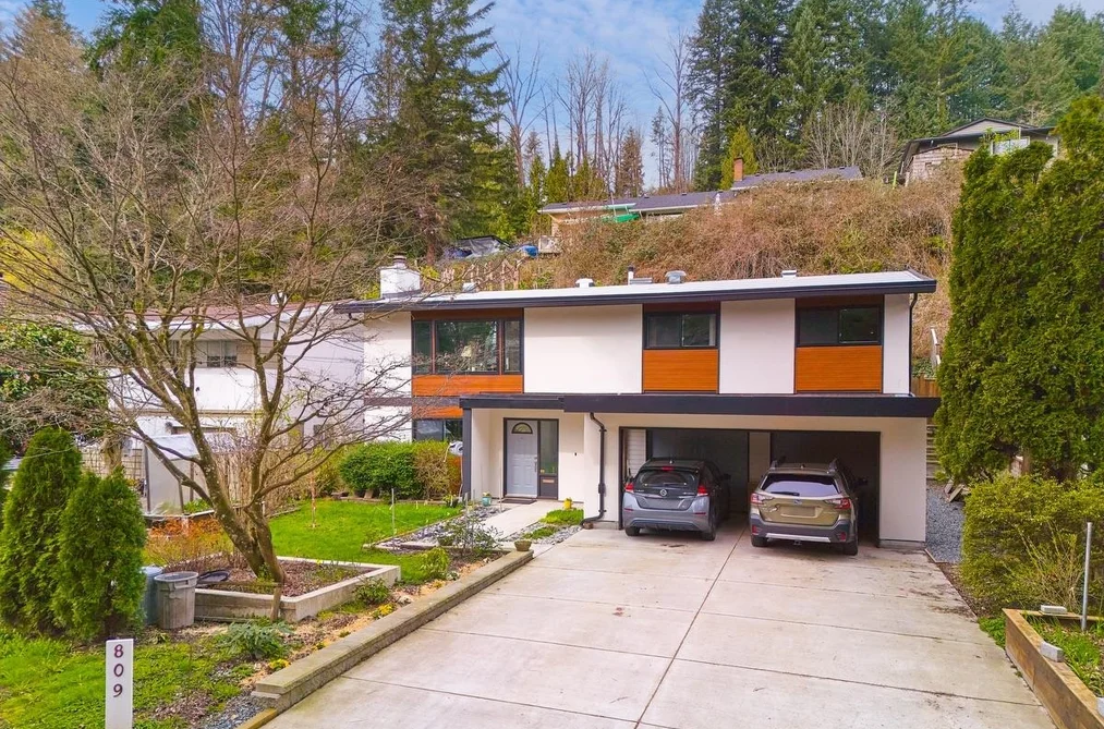 House for sale at 809 Seymour Boulevard North Vancouver British Columbia - MLS: R3105616