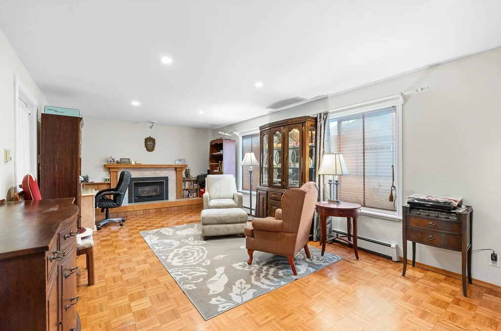 8097 198A STREET, Langley BC V2Y 1Y3, Langley BC — Residential for Sale - Photo 5