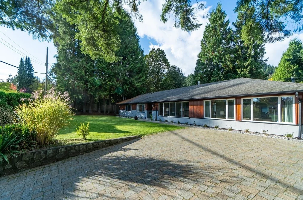 House for sale at 81 Morven Drive West Vancouver British Columbia - MLS: R3084739