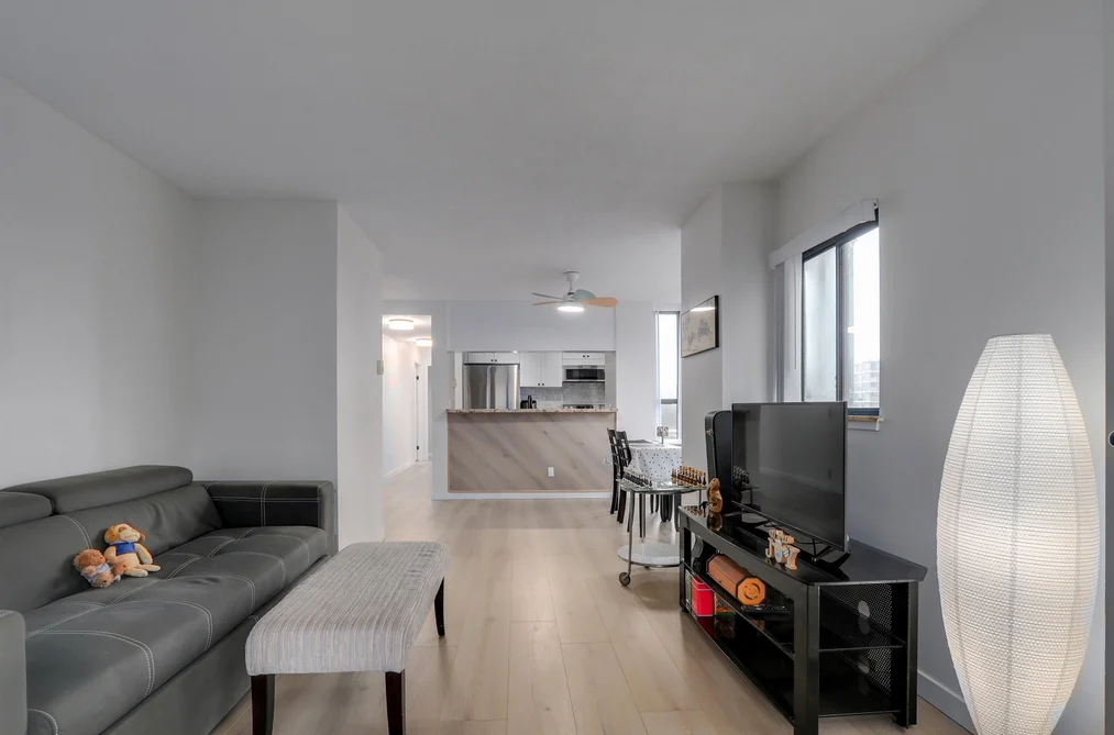 810 1268 W BROADWAY, Vancouver BC V6H 1G6, Vancouver BC — Residential for Sale - Photo 5