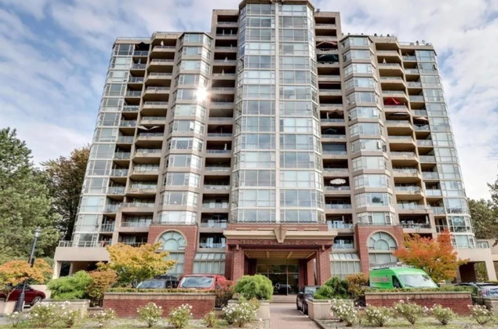 Condo for sale at 810 1327 E Keith Road North Vancouver British Columbia - MLS: R3113633