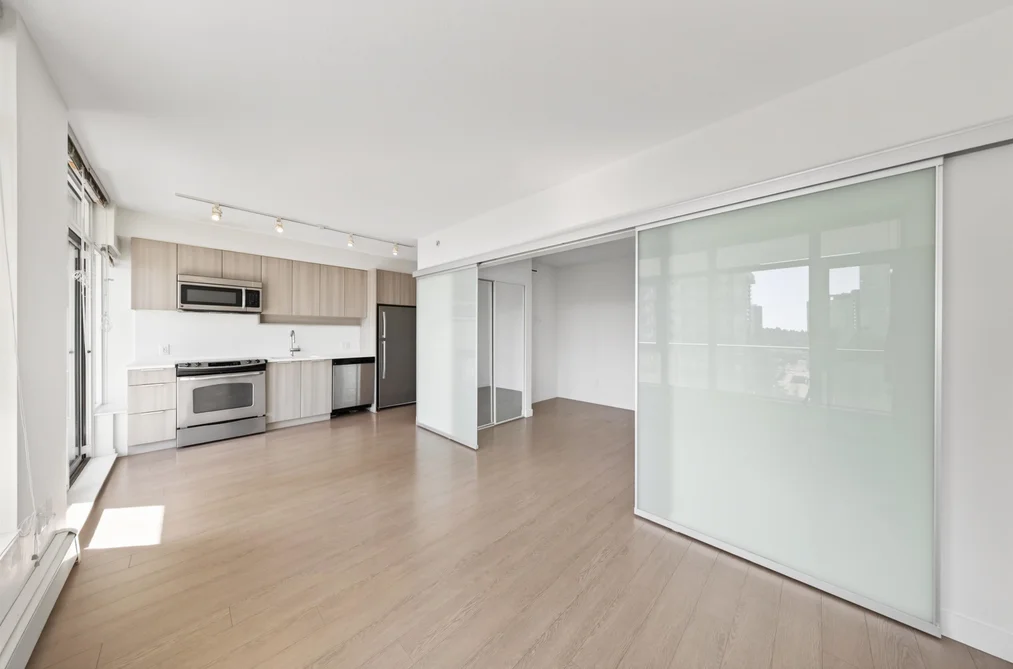 810 13308 CENTRAL AVENUE, Surrey BC V3T 0M4, Surrey BC — Residential for Sale - Photo 7