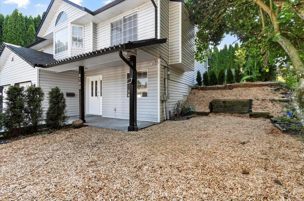 8102 KNIGHT AVENUE, Mission BC V2V 6A8, Mission BC — Residential for Sale - Photo 3