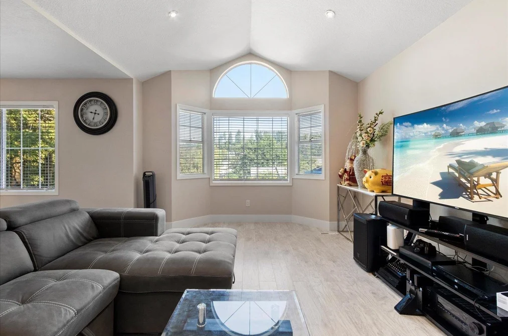8102 KNIGHT AVENUE, Mission BC V2V 6A8, Mission BC — Residential for Sale - Photo 6