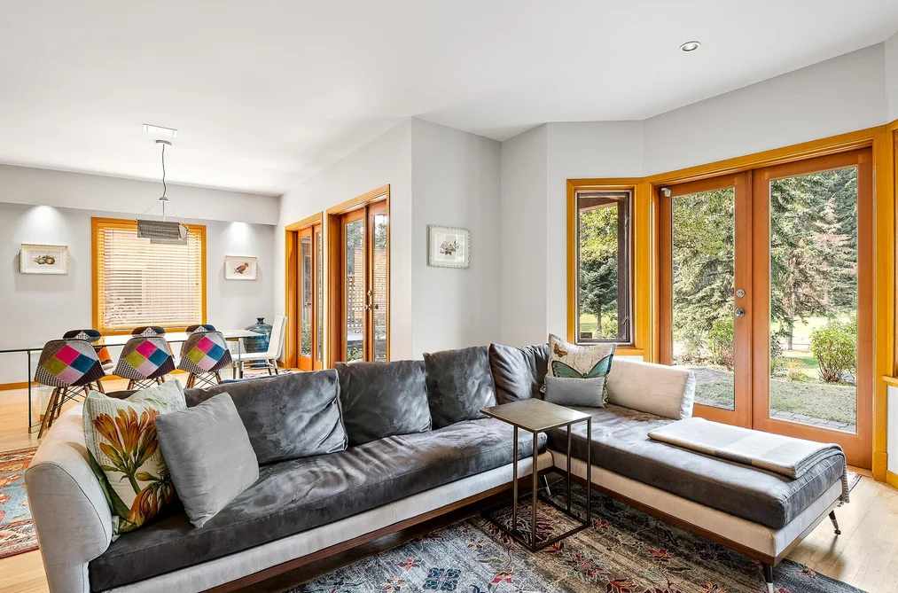 8107 MUIRFIELD CRESCENT, Whistler BC V8E 1J7, Whistler BC — Residential for Sale - Photo 5