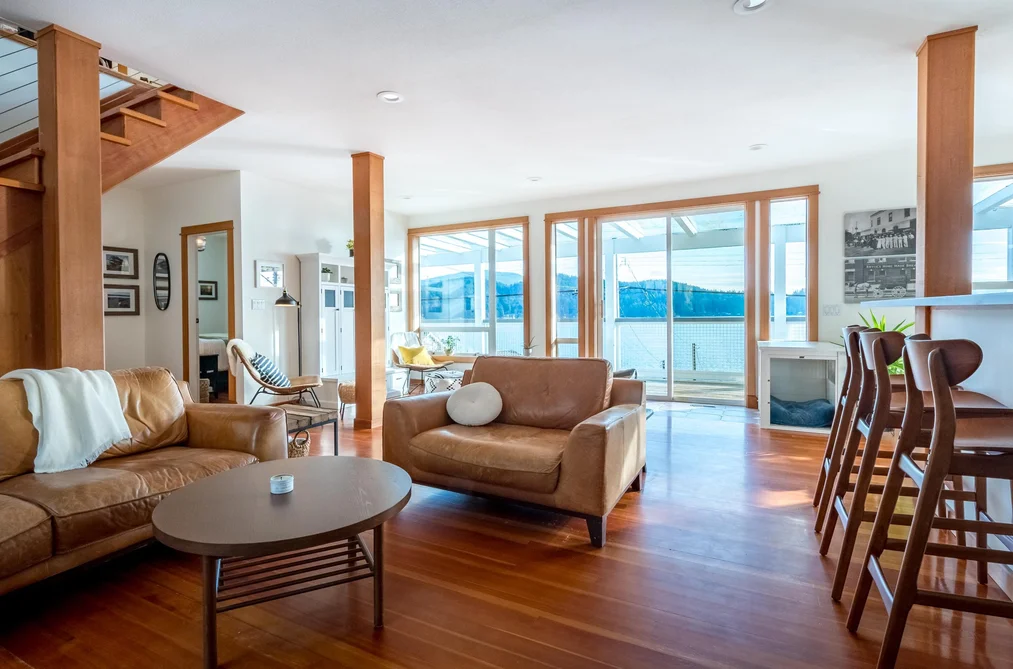 811 MARINE DRIVE, Gibsons BC V0N 1V1, Gibsons BC — Residential for Sale - Photo 4