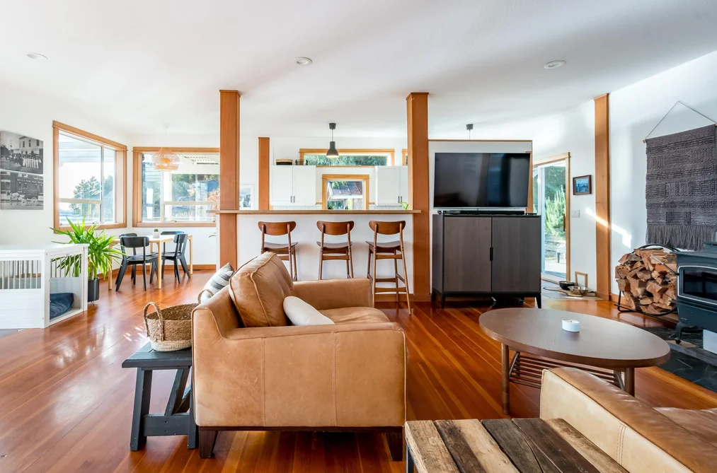 811 MARINE DRIVE, Gibsons BC V0N 1V1, Gibsons BC — Residential for Sale - Photo 7