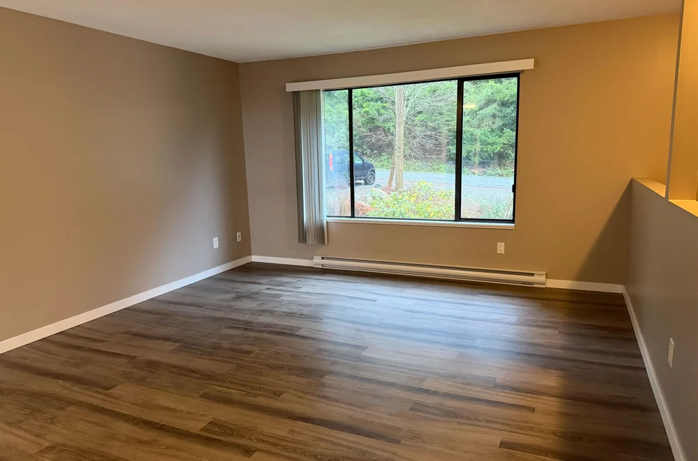 811 REED ROAD, Gibsons BC V0N 1V7, Gibsons BC — Residential for Sale - Photo 3