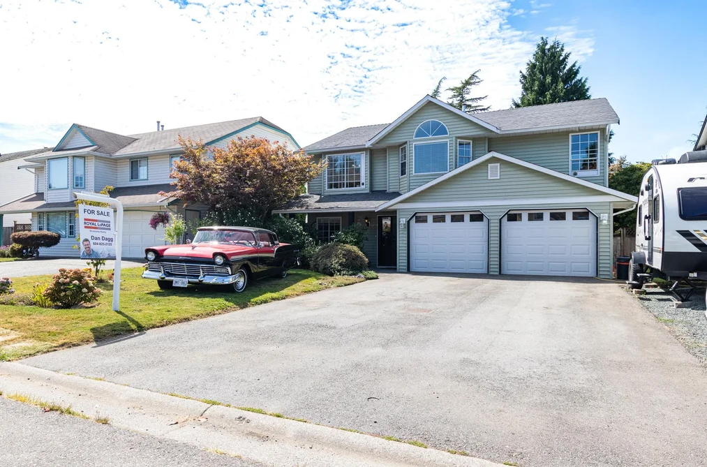 House for sale at 8117 Crosby Street Mission British Columbia - MLS: R3155094