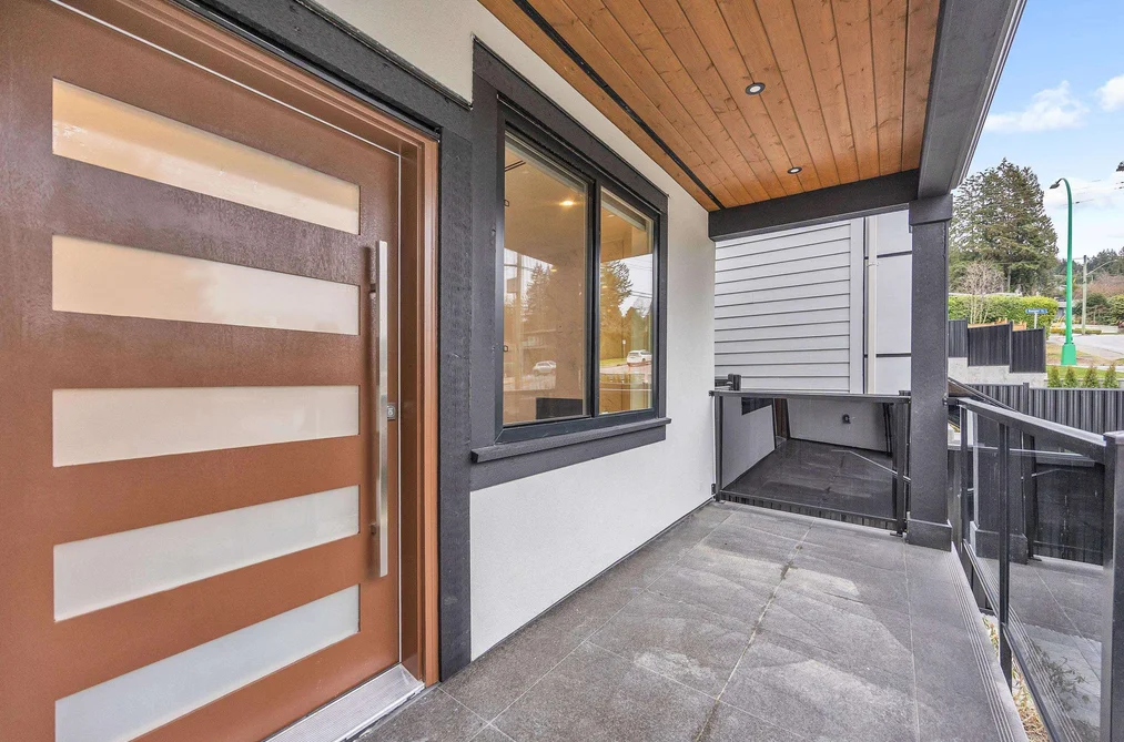 812 MONTROYAL BOULEVARD, North Vancouver BC V7R 2G6, North Vancouver BC — Residential for Sale - Photo 3