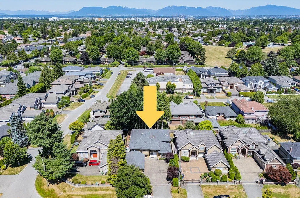 House for sale at 8131 Pigott Road Richmond British Columbia - MLS: R3160199