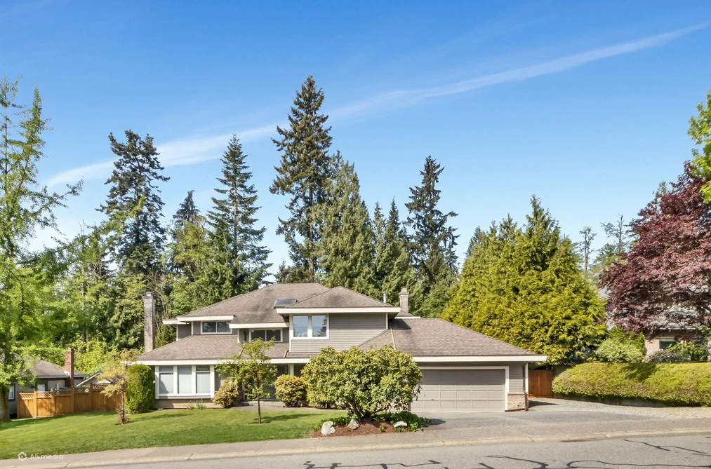 House for sale at 8149 149 Street Surrey British Columbia - MLS: R3118173