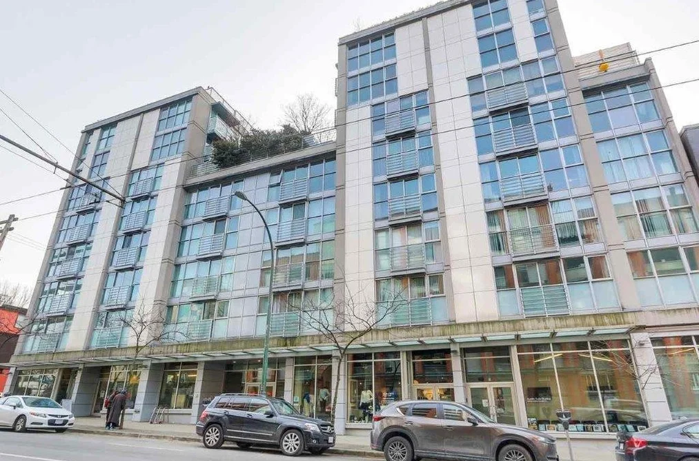 Condo for sale at 816 168 Powell Street Vancouver British Columbia - MLS: R3137925