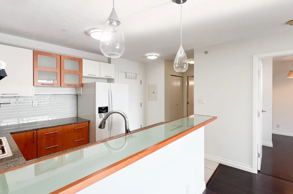 816 7831 WESTMINSTER HIGHWAY, Richmond BC V6X 4J4, Richmond BC — Residential for Sale - Photo 3