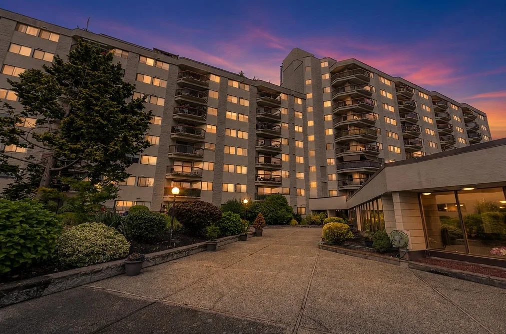 Condo for sale at 817 31955 Old Yale Road Abbotsford British Columbia - MLS: R3150548