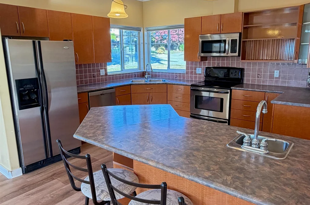 817 Aurora Way, Gibsons, BC - House for Sale - Photo 15 of 38