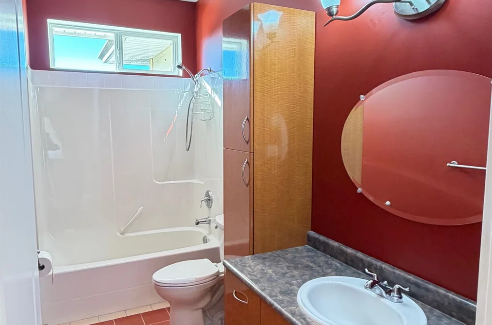 817 Aurora Way, Gibsons, BC - House for Sale - Photo 24 of 38