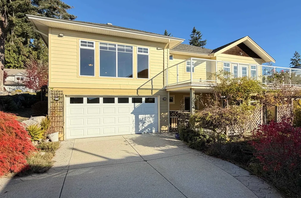 817 Aurora Way, Gibsons, BC - House for Sale - Photo 5 of 38