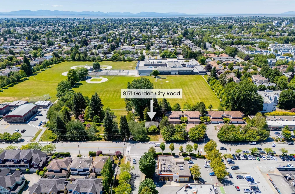 8171 GARDEN CITY ROAD, Richmond, BC — Residential for Sale - Main Photo