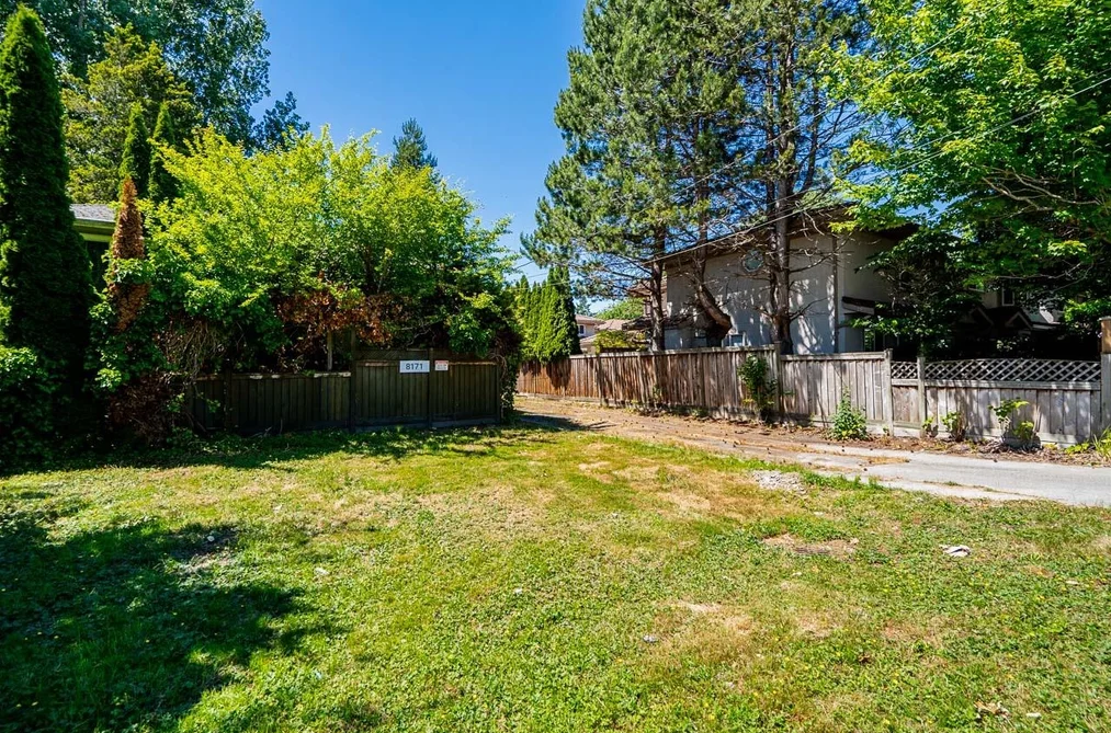 8171 GARDEN CITY ROAD, Richmond, BC — Residential for Sale — Photo 22 of 40