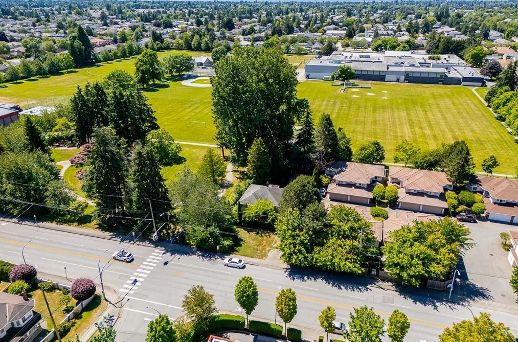 8171 GARDEN CITY ROAD, Richmond, BC — Residential for Sale — Photo 24 of 40