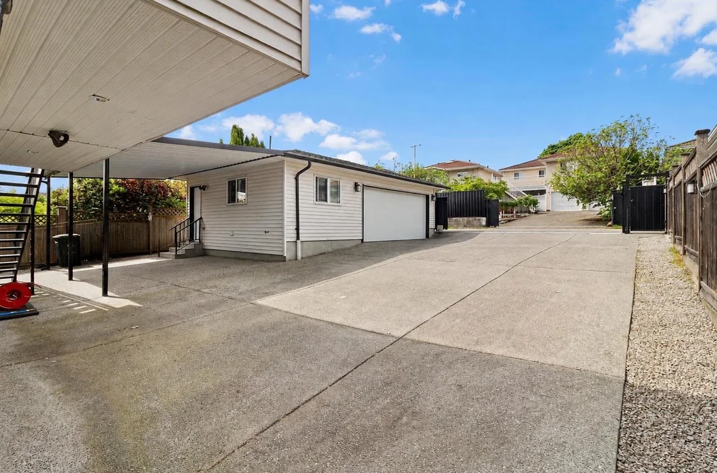 8175 10TH AVENUE, Burnaby BC V3N 2S5, Burnaby BC — Residential for Sale - Photo 6