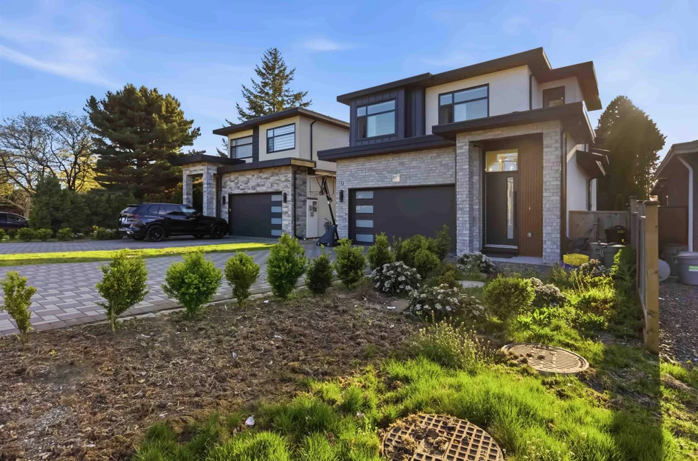 8177 114 STREET, Delta BC V4C 5J2, Delta BC — Residential for Sale - Photo 2