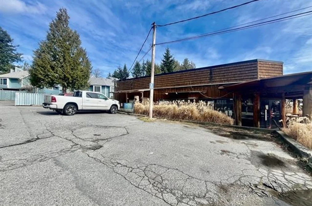 818 GIBSONS WAY, Gibsons BC V0N 1V7, Gibsons BC — Residential for Sale - Photo 6