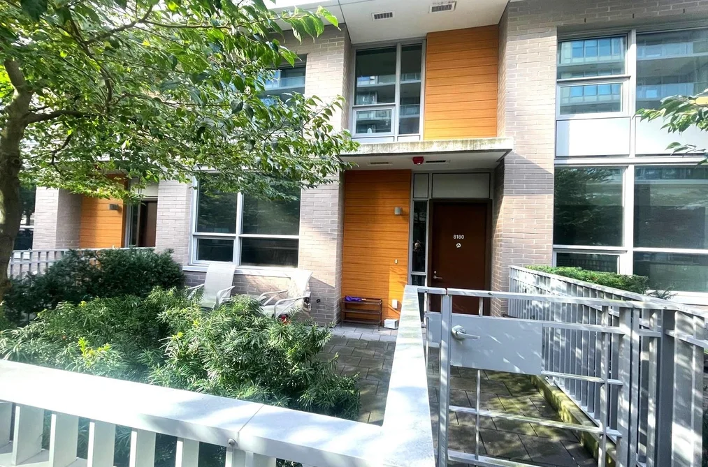 8180 Nunavut Lane, Vancouver, BC - MLS: R3161597