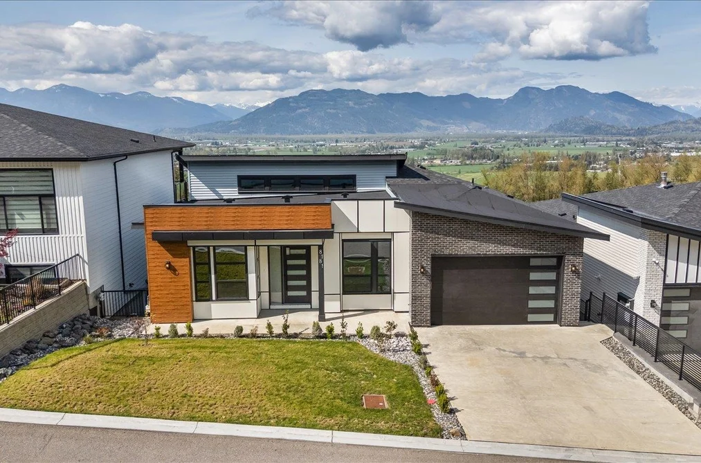 House for sale at 8181 Harvest Place Chilliwack British Columbia - MLS: R3114535