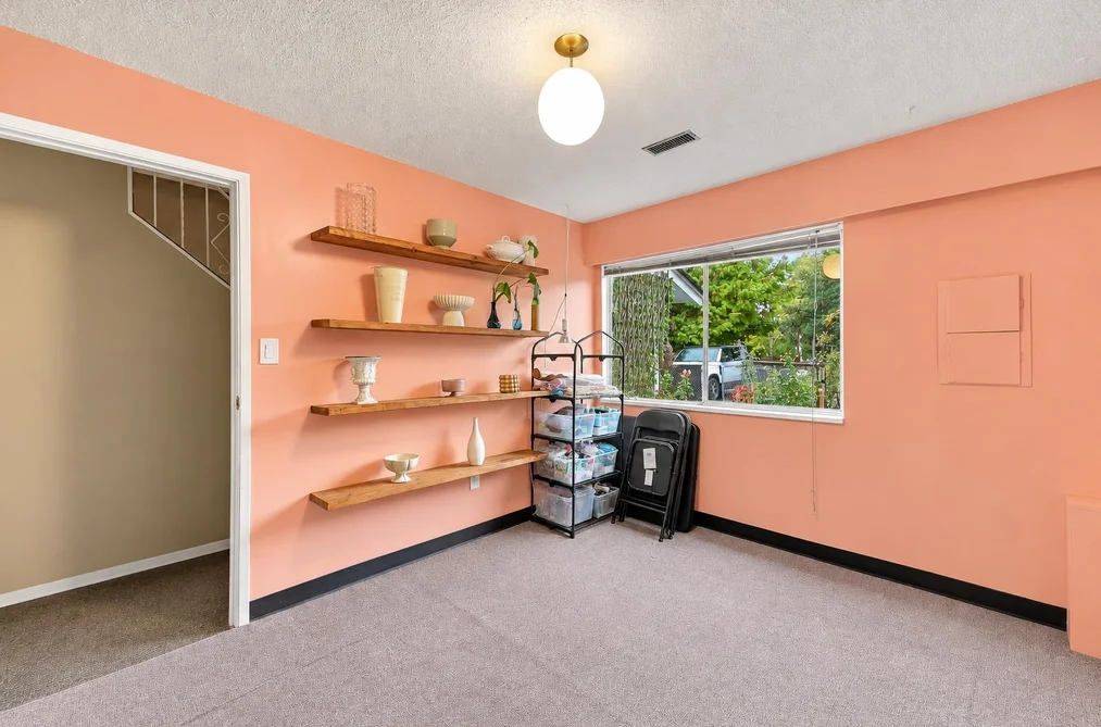8182 116 Street, Delta, BC - Half Duplex for Sale - Photo 14 of 24 8182 116 Street, Delta, BC - Half Duplex for Sale - Photo 14 of 24