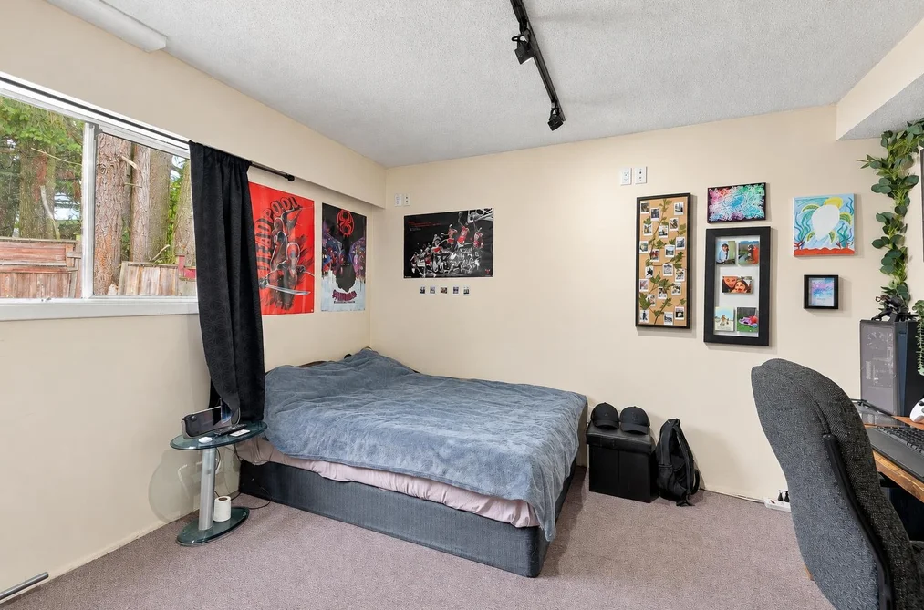8182 116 Street, Delta, BC - Half Duplex for Sale - Photo 15 of 24 8182 116 Street, Delta, BC - Half Duplex for Sale - Photo 15 of 24