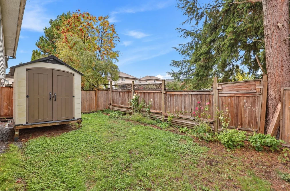 8182 116 Street, Delta, BC - Half Duplex for Sale - Photo 22 of 24 8182 116 Street, Delta, BC - Half Duplex for Sale - Photo 22 of 24