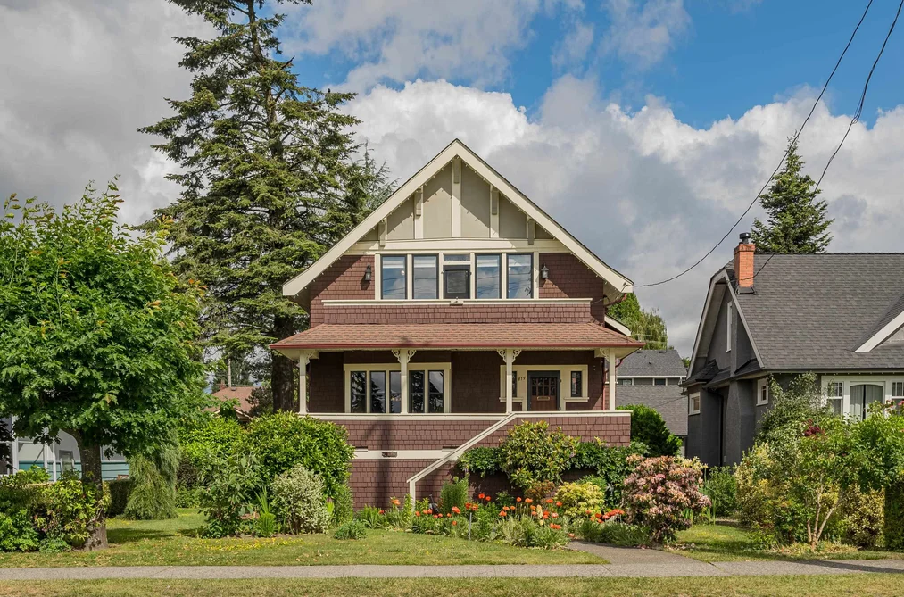 House for sale at 819 Eighth Avenue New Westminster British Columbia - MLS: R3144466