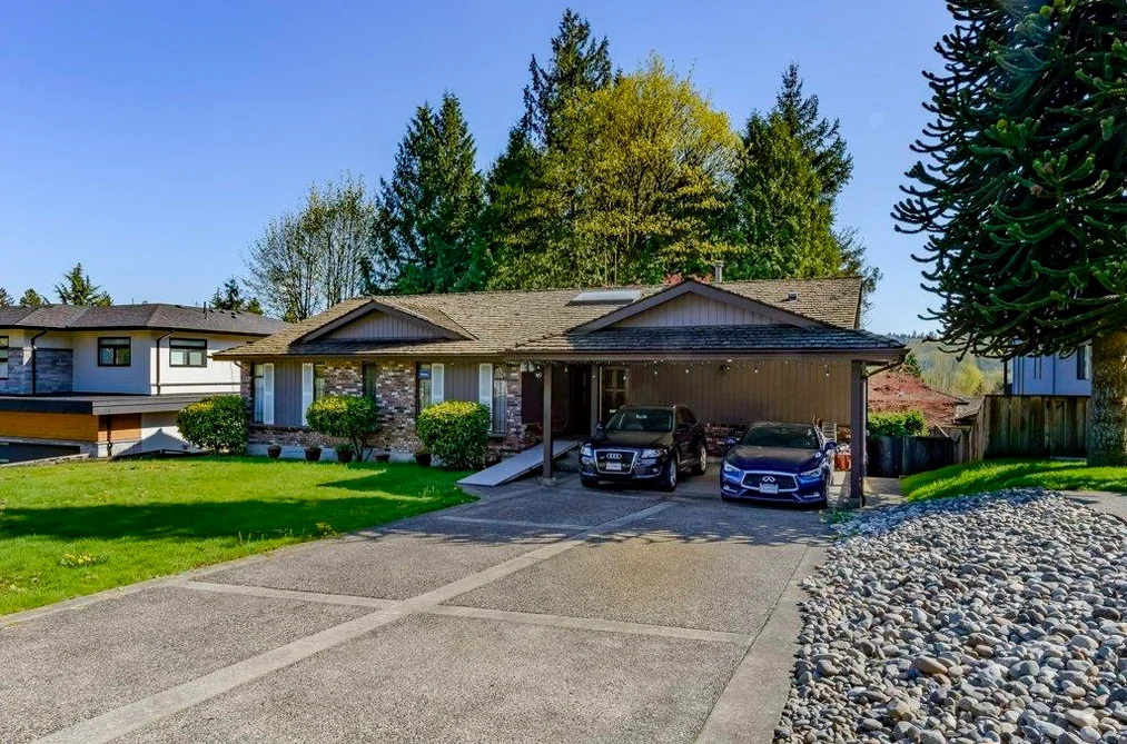 House for sale at 8194 Woodlake Court Burnaby British Columbia - MLS: R3097117