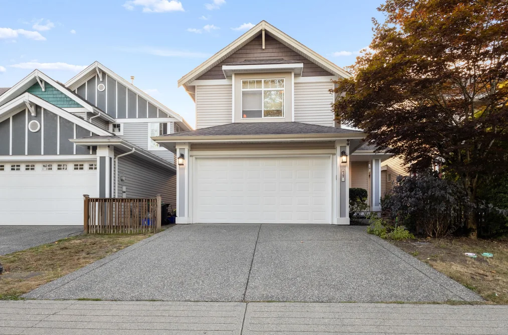 House for sale at 8197 212 Street Langley British Columbia - MLS: R3160671