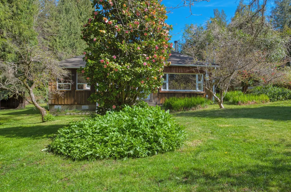 8200 REDROOFFS ROAD, Halfmoon Bay BC V7Z 1E2, Halfmoon Bay BC — Residential for Sale - Photo 3