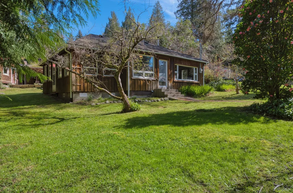 8200 REDROOFFS ROAD, Halfmoon Bay BC V7Z 1E2, Halfmoon Bay BC — Residential for Sale - Photo 6