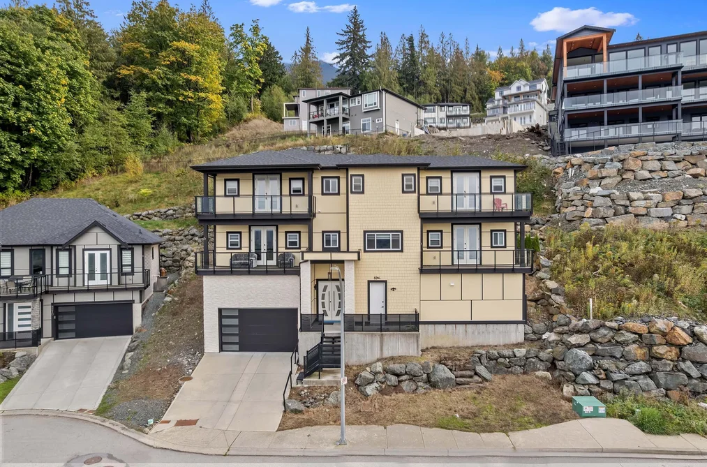 House for sale at 8204 Harvest Place Chilliwack British Columbia - MLS: R3079820