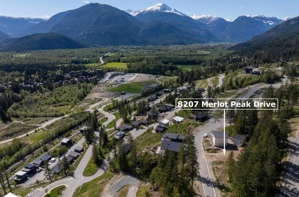 Property for sale at 8207 Merlot Peak Drive Pemberton British Columbia - MLS: R3115802
