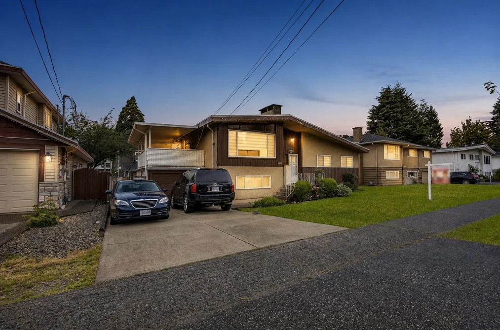 House for sale at 8225 112 Street Delta British Columbia - MLS: R3132027