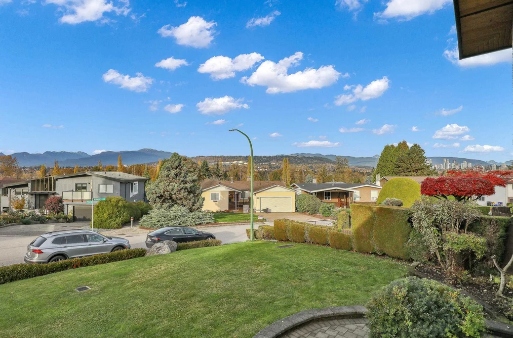 8225 NW BURNFIELD CRESCENT, Burnaby BC V5E 3W6, Burnaby BC — Residential for Sale - Photo 6